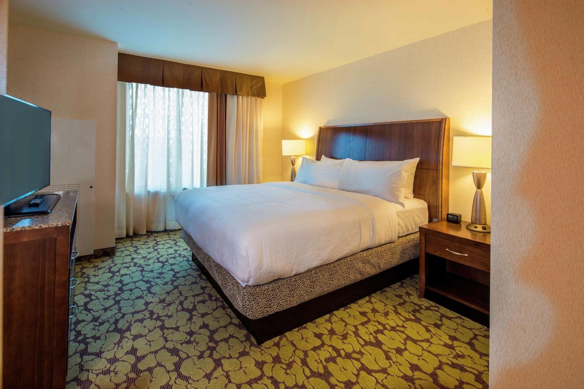 Hilton Garden Inn Uniontown Esterno foto