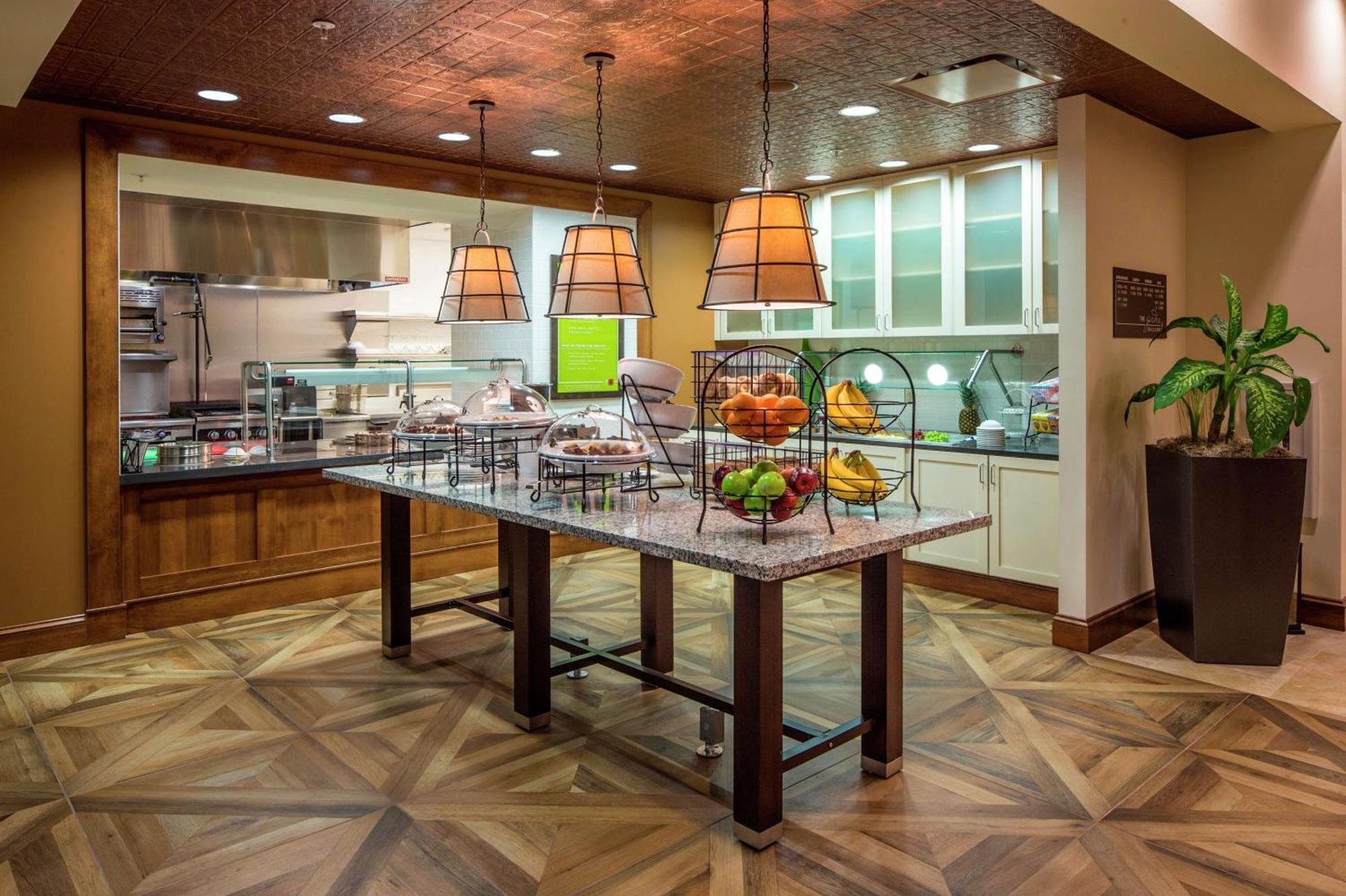 Hilton Garden Inn Uniontown Esterno foto