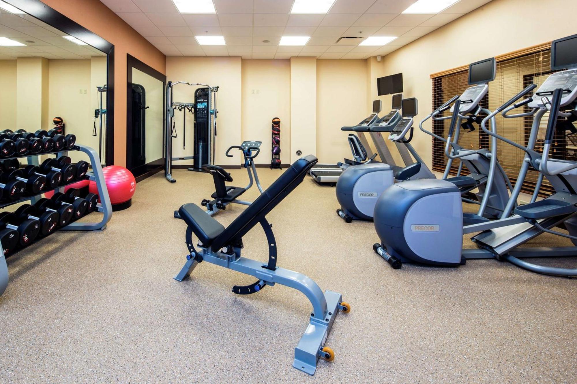 Hilton Garden Inn Uniontown Esterno foto