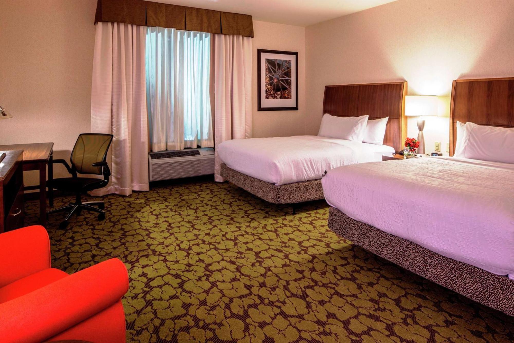 Hilton Garden Inn Uniontown Esterno foto